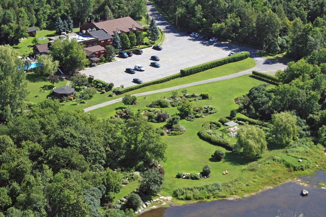 Auberge des Gallant Rigaud Exterior foto